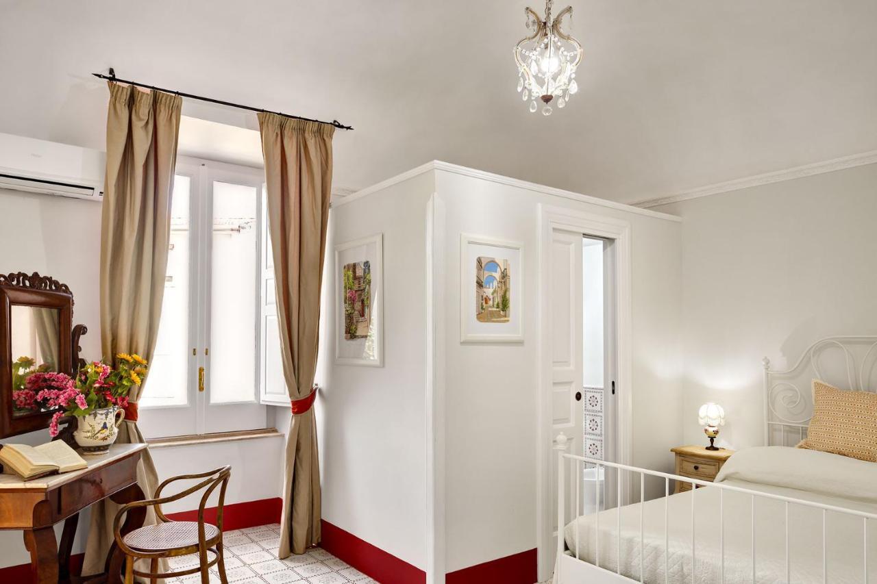 La Dimora 2: Relax&Sea View Villa Massa Lubrense Exterior photo